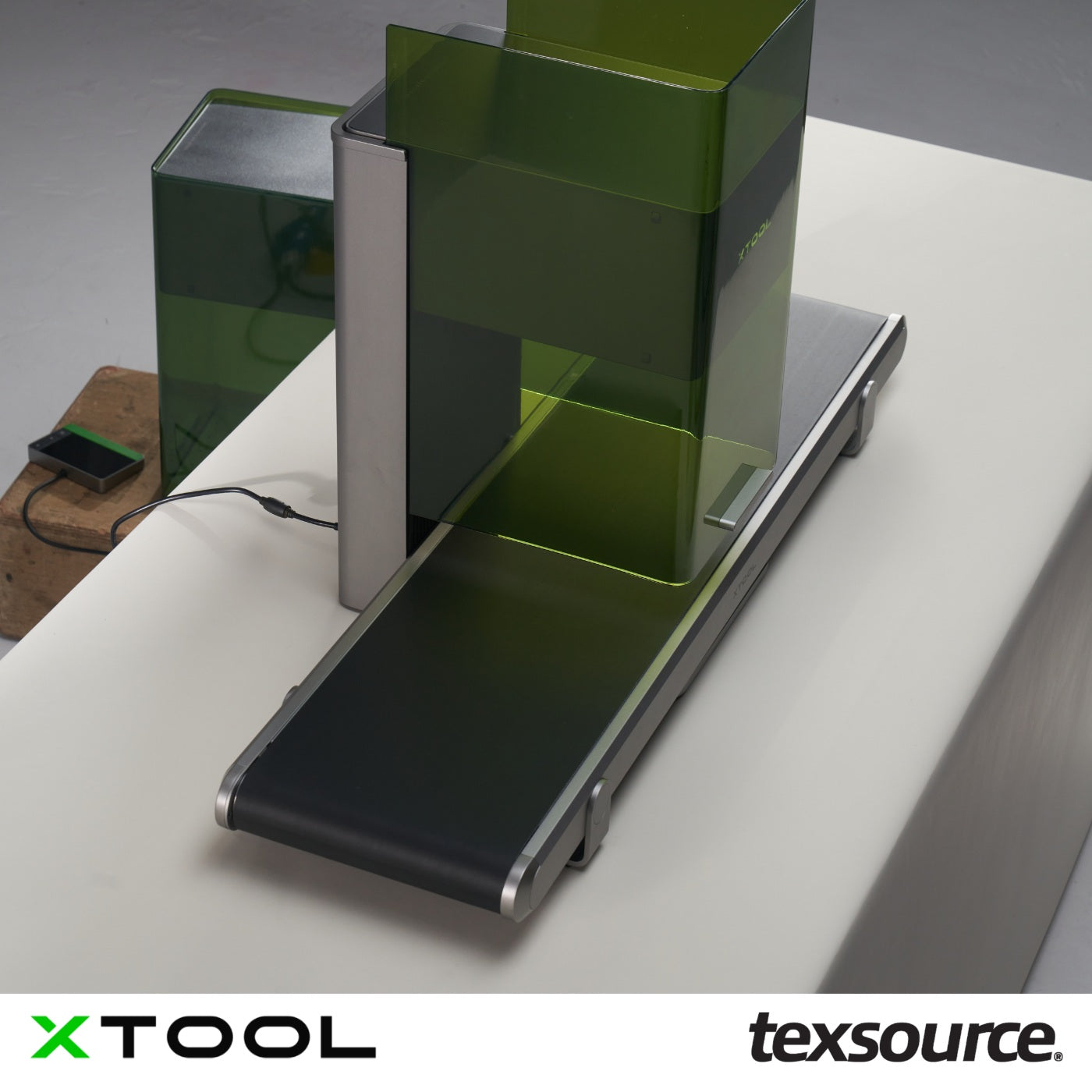 xTool - F1 Ultra - 20w Dual Laser Engraver | Texsource