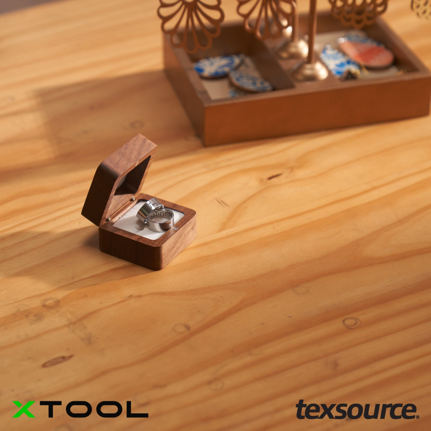 xTool - F1 Ultra - 20w Dual Laser Engraver | Texsource